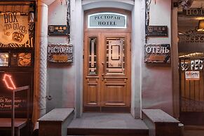 Nevsky Forum Hotel