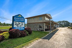 Great Lakes Inn and Suites