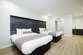 Sapphire Inn and Suites