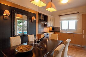 Pleiades Luxurious Villas