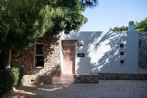 Pleiades Luxurious Villas