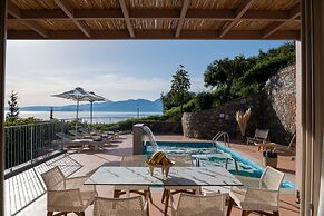 Pleiades Luxurious Villas