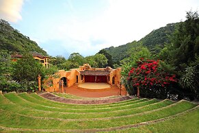 Valle Escondido Resort