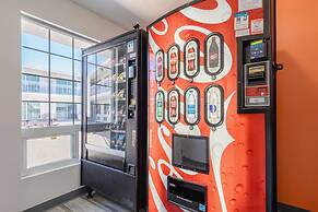 Motel 6 Barstow, CA - Route 66