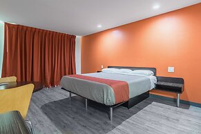 Motel 6 Barstow, CA - Route 66