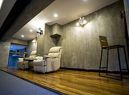 King Park Avenue Hotel