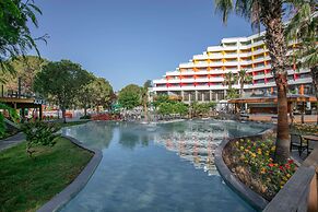 Megasaray Resort Side