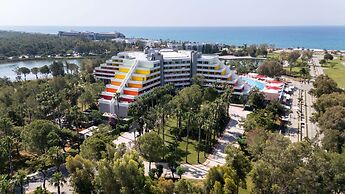 Megasaray Resort Side