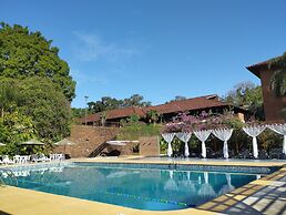 Raices Esturión Hotel