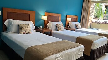 Raices Esturión Hotel