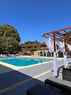 Raices Esturión Hotel