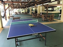 Raices Esturión Hotel