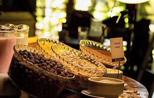 Raices Esturión Hotel