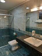 Astron Suítes São José dos Pinhais by Nobile