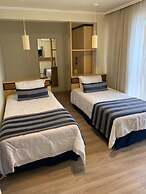 Astron Suítes São José dos Pinhais by Nobile