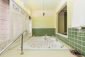 Wora Bura Hua Hin Resort and Spa