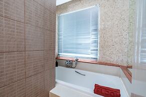 Long Beach Cha-Am Hotel