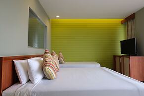 Long Beach Cha-Am Hotel