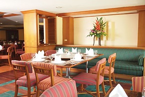 Long Beach Cha-Am Hotel