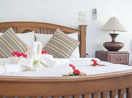 Baan Mai Beachfront Phuket Lone Island