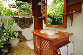 Baan Mai Beachfront Phuket Lone Island