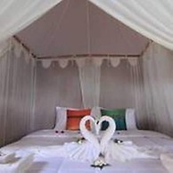 Baan Mai Beachfront Phuket Lone Island