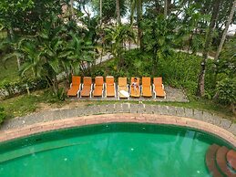 Baan Mai Beachfront Phuket Lone Island