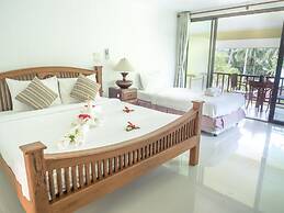 Baan Mai Beachfront Phuket Lone Island