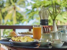 Baan Mai Beachfront Phuket Lone Island