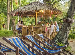 Baan Mai Beachfront Phuket Lone Island