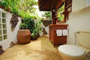 Baan Mai Beachfront Phuket Lone Island