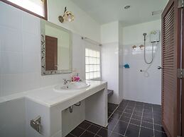 Baan Mai Beachfront Phuket Lone Island