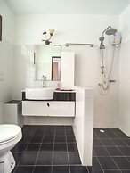 Baan Mai Beachfront Phuket Lone Island