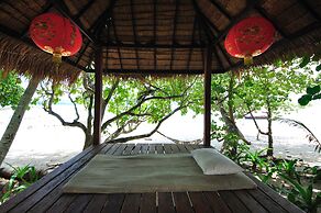 Baan Mai Beachfront Phuket Lone Island