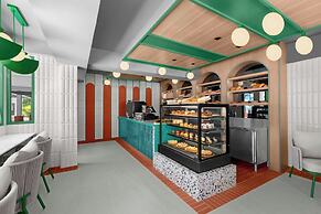 Courtyard by Marriott Phuket, Patong Beach Resort