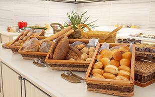 Courtyard by Marriott Phuket, Patong Beach Resort