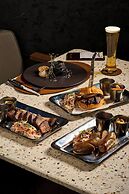 Courtyard by Marriott Phuket, Patong Beach Resort