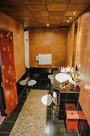 Mom Tri's Villa Royale