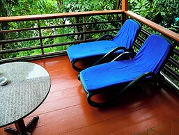 Mom Tri's Villa Royale