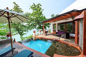 Mom Tri's Villa Royale