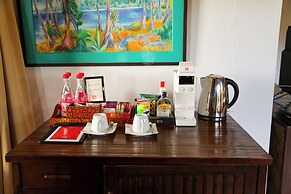 Mom Tri's Villa Royale