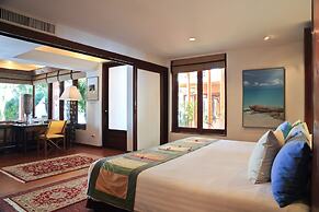 Mom Tri's Villa Royale