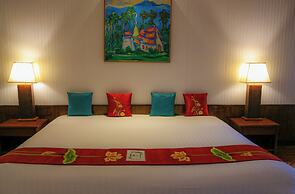 Mom Tri's Villa Royale