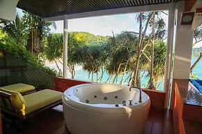 Mom Tri's Villa Royale