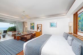 Mom Tri's Villa Royale