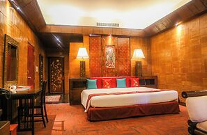 Mom Tri's Villa Royale