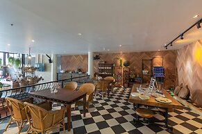 Baan Laimai Beach Resort & Spa