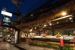 Baan Laimai Beach Resort & Spa