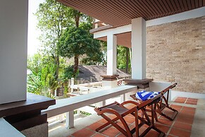 Baan Krating Phuket Resort