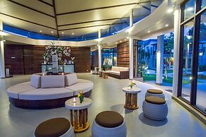 The Leaf On The Sands by Katathani